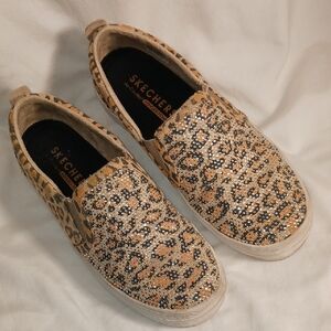 Skechers Leopard Print Sparkle Embellished Slip-on Sneakers